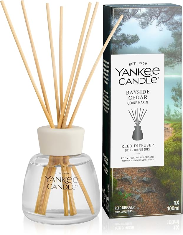 Yankee Candle Reed Diffuser | Sea Cedar | For Small to Medium Spaces | Up to 10 Weeks Fragrance